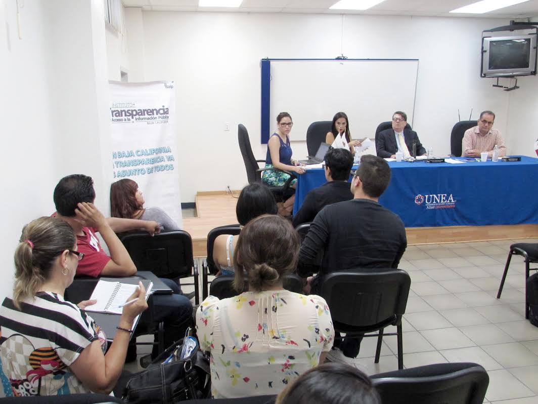 Sesiona el ITAIPBC en universidad de estudios avanzados (UNEA) en Tijuana