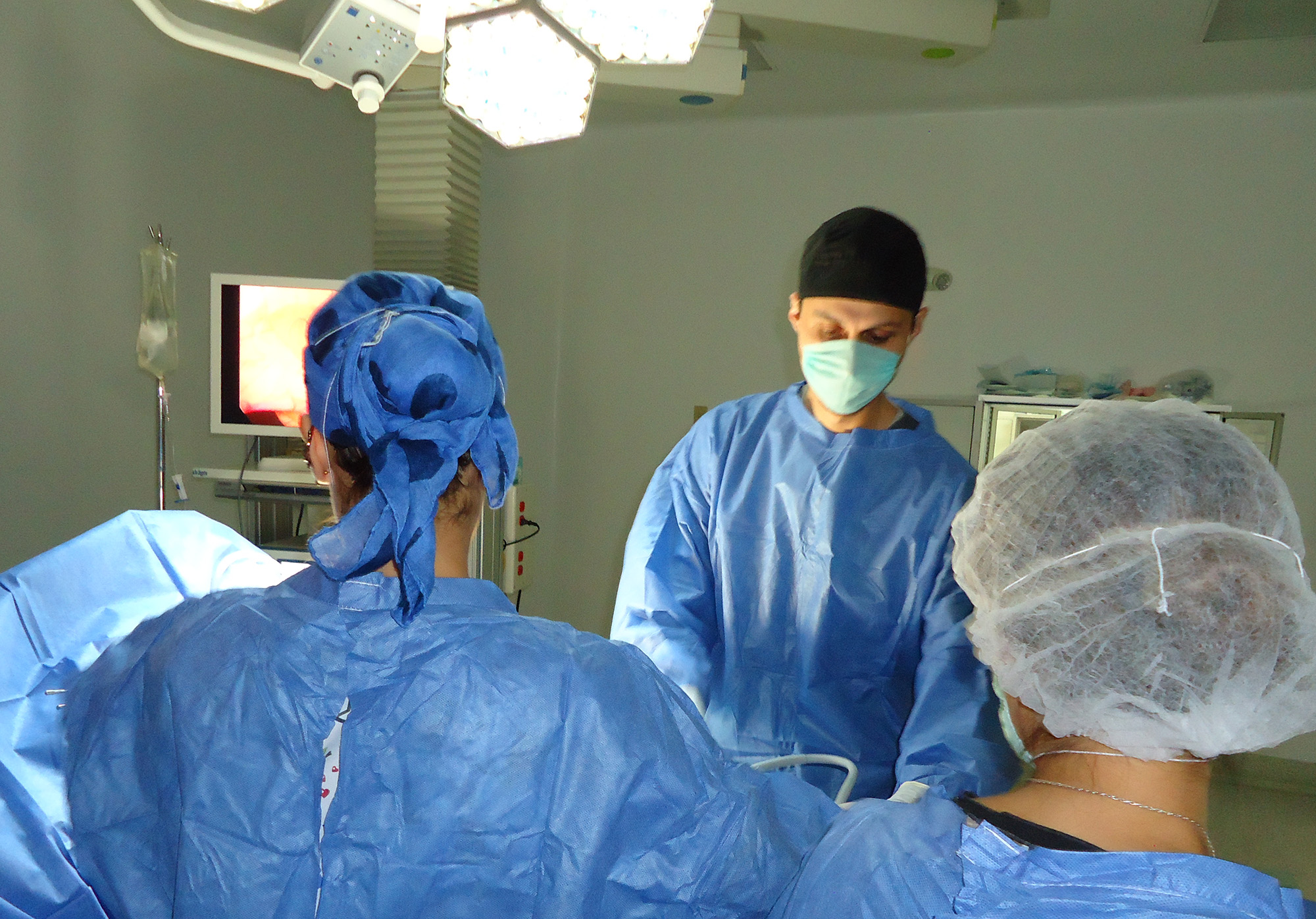 UNEME realiza cirugías a través del “Programa de Extramuros”