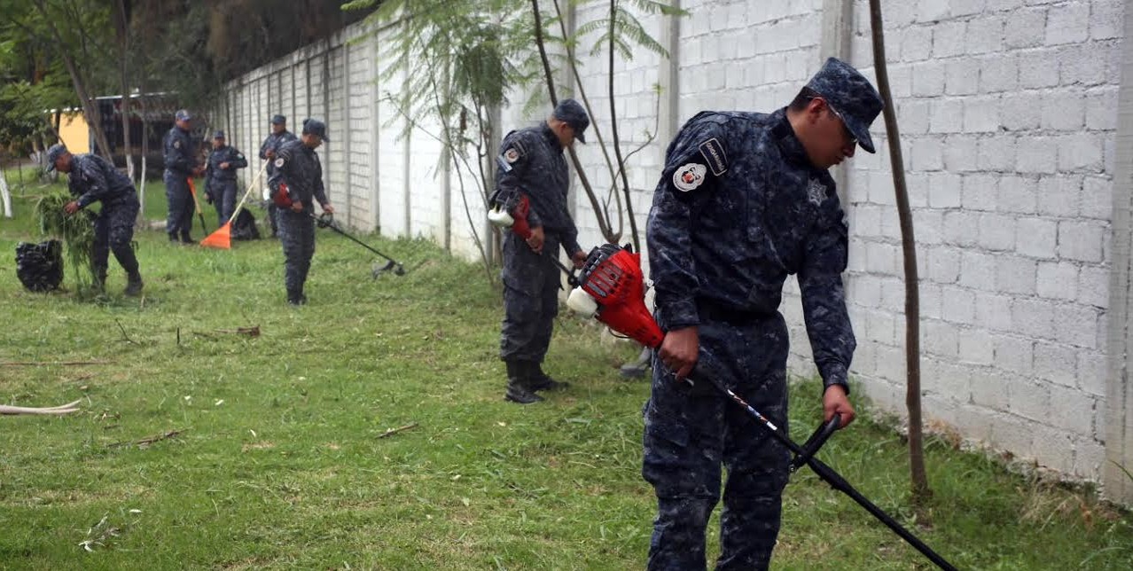 Participa Policía Federal en remozamiento de escuelas en Oaxaca