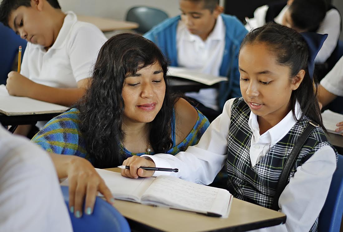 Más de 600 mil alumnos de educación básica inician clases en BC