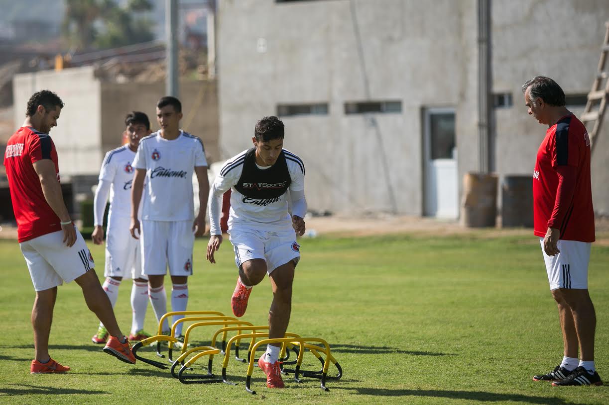 Club Tijuana cerró preparación en la cancha principal del estadio Caliente