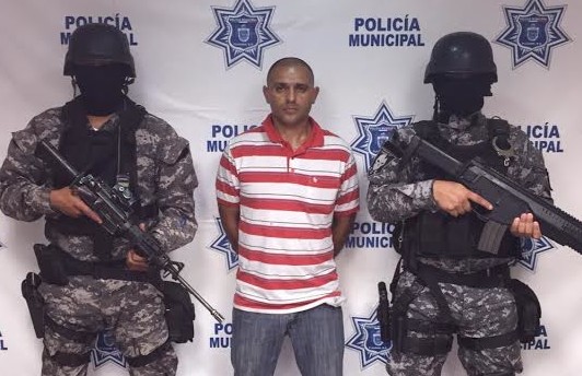 Arrestan a ex Policía Municipal buscado por homicidio