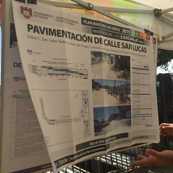 Inicia Regidora obras de pavimentación en Playas de Tijuana