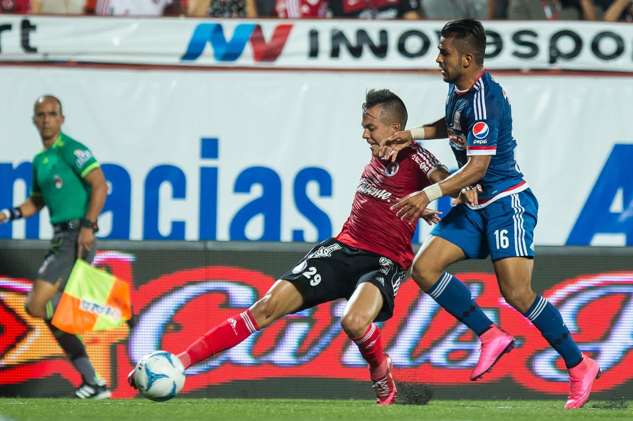 Xoloitzcuintles venció 2 – 1 a las Chivas en el Estadio Caliente