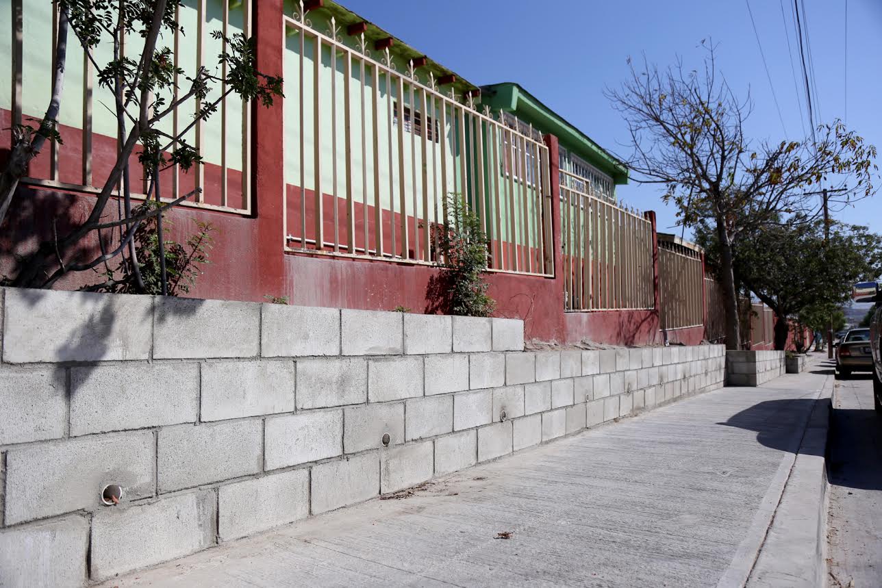 Mejoran infraestructura en escuelas de la Delegación Cerro Colorado