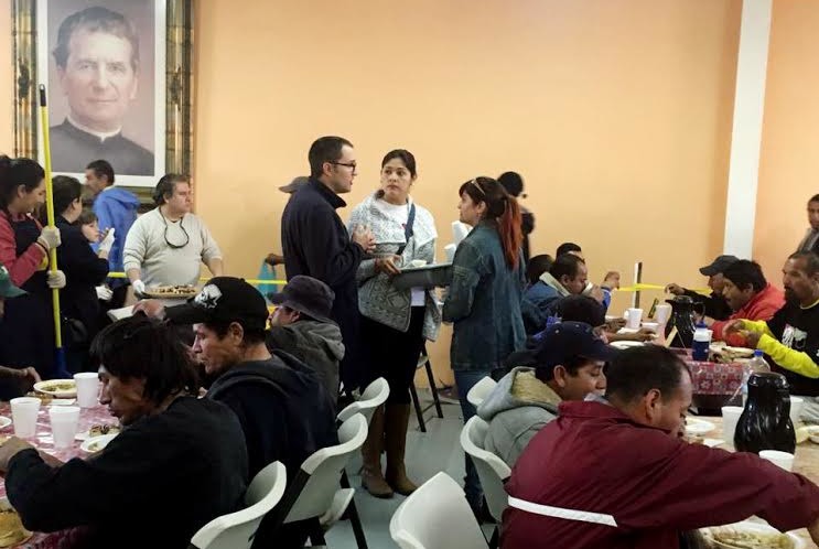 Club Rotario Tijuana Kumiai acude al desayunador del Padre Chava