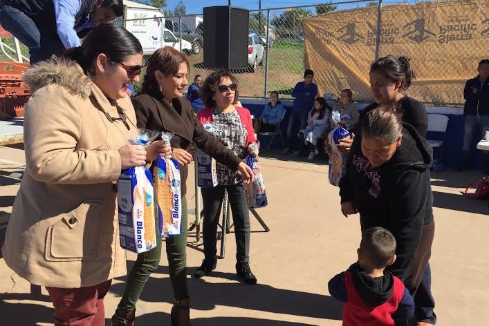 Realizan Jornada de Servicios en Colonia Morelos de Rosarito