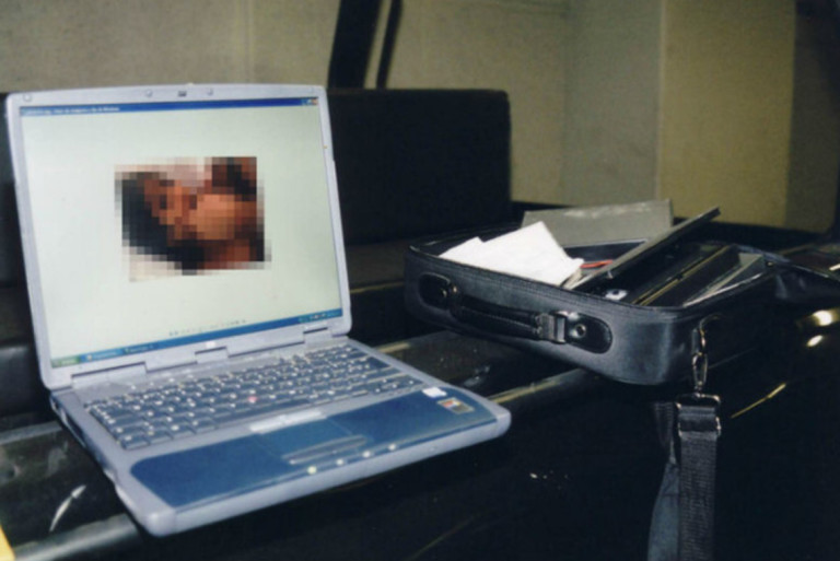 Detienen a un sujeto en posesión de vídeos con pornografía infantil en Ensenada