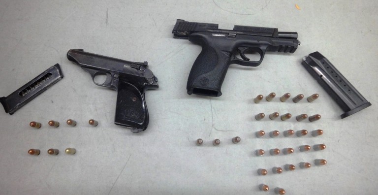 Tras operativos de la PEP en Tijuana y Tecate decomisa armas y cartuchos