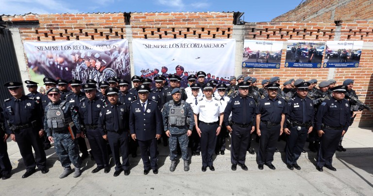 Rinden homenaje a elementos que perdieron la vida tras una agresión en Ocotlán, Jalisco