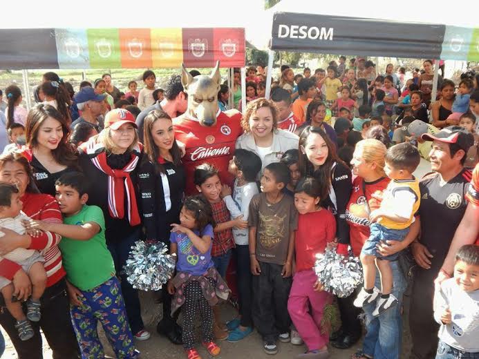 El Club Tijuana supera la meta de la campaña “X una tonelada de ayuda”