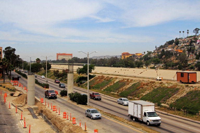 Construcción del Puente Peatonal Ferrocarril beneficiará principalmente a estudiantes