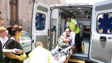 Motociclista arrolla a 4 personas en el Centro de Morelia