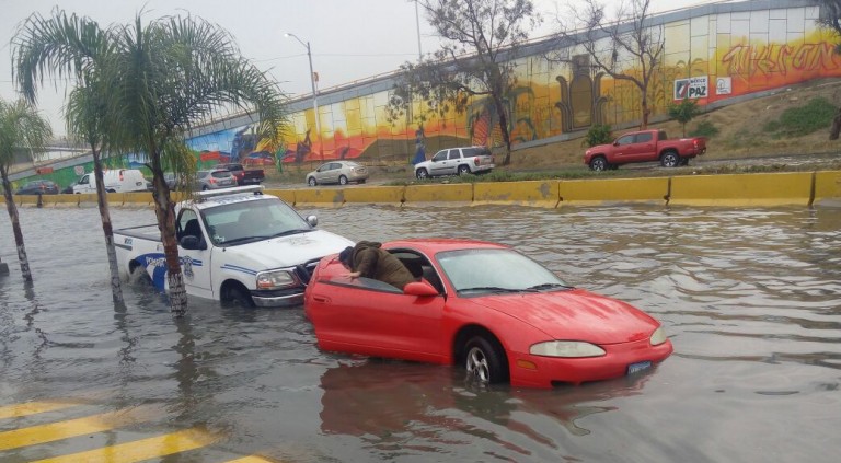 La SSPM recomienda a los automovilistas ser precavidos, por la lluvia