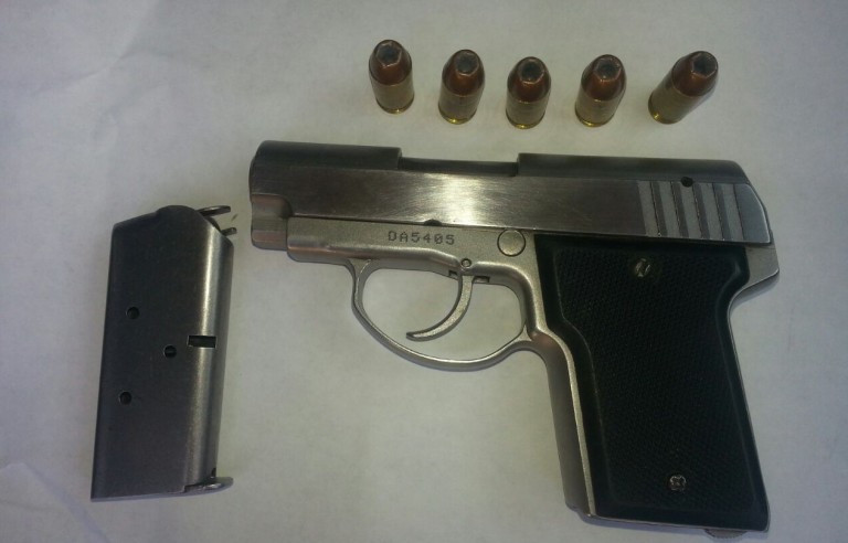 Aseguró la Policía Municipal cinco armas de fuego a nueve presuntos delincuentes