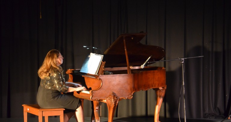 Ofrecerá el Cecut el recital obras para cuarteto de piano dentro del ciclo blanco y negro