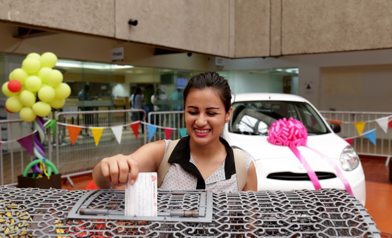 Ayuntamiento invita a ciudadanos cumplidos a  participar en rifa de automóvil Nissan March 2016