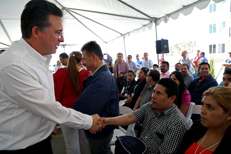 Jorge Astiazarán respalda labor del Gobierno Federal al beneficiar a miles de tijuanenses