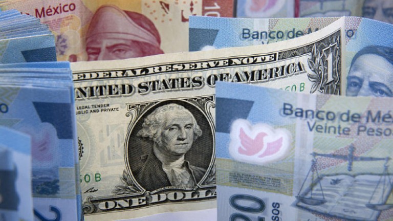 El Dólar sube hasta los 19.21 pesos en Bancos tras el ‘Brexit’