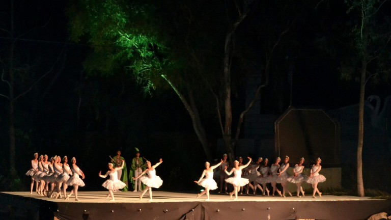 DIF Tijuana se suma a compañía de danza de BC, traen a usted el Lago de los Cisnes