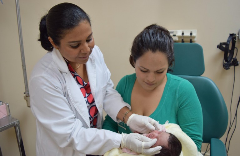 Hospital General de Tijuana emite recomendaciones sobre salud visual en menores de edad