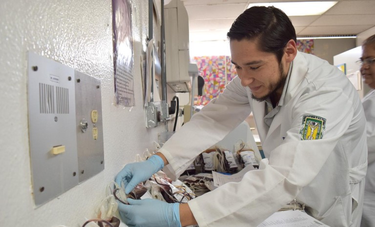 Realizan jornada de donación de sangre en Hospital General de Tijuana
