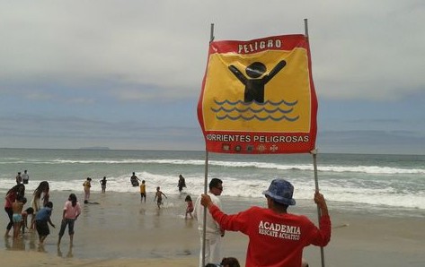 Atender sugerencias de salvavidas Bomberos ayuda a evitar tragedias en las playas