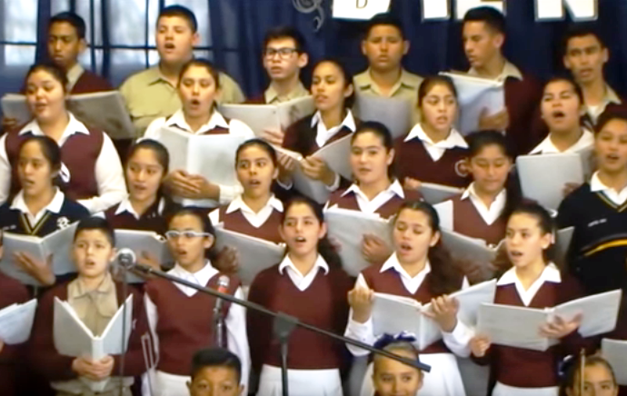 Secundaria Belisario Domínguez prepara alumnos durante el verano para orquesta sinfónica