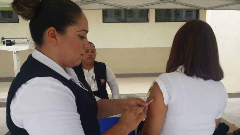 Se Aplicaran 10 mil dosis de vacunas contra el Virus del Papiloma Humano en la Región