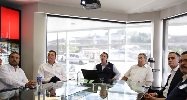 Jorge Astiazarán respalda labor de empresas tijuanenses como ABC Aluminum Solutions