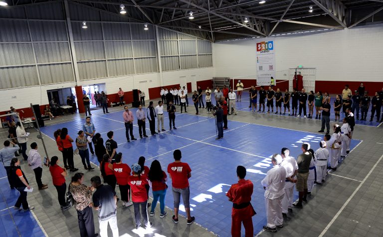 Jorge Astiazarán inaugura rehabilitación del Gimnasio de la unidad deportiva Salvatierra
