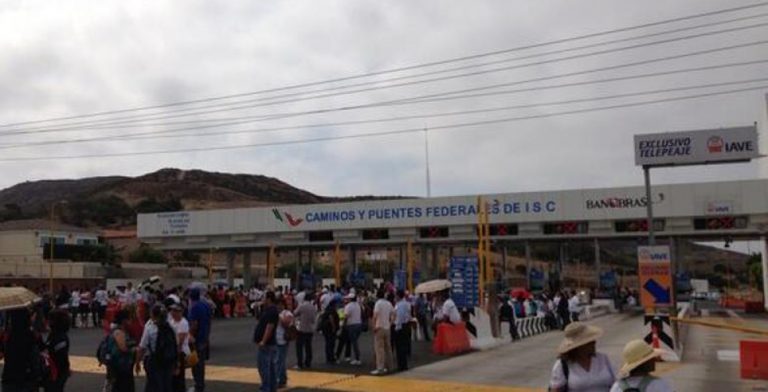 Revisará SCJN exención de cobro en caseta de Playas de Tijuana