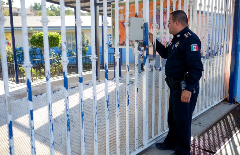 Escuelas seguras, objetivo de la DSPM de Playas de Rosarito