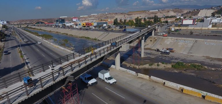 Gobierno Municipal anuncia cierre temporal en   Vía Rápida Oriente por construcción de puente peatonal