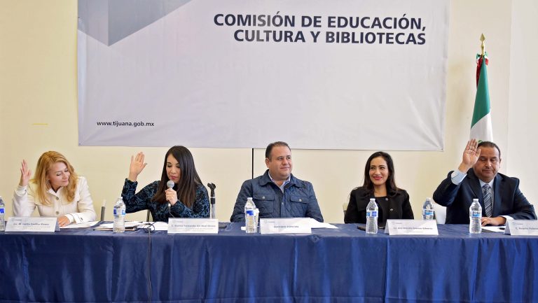 Instala alcaldía de Tijuana  Comisión de Educación, Cultura y Bibliotecas
