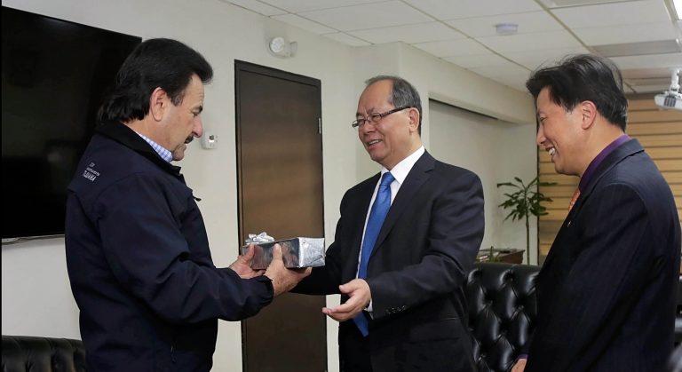 Se reúne Alcalde de Tijuana con el Embajador de China en México