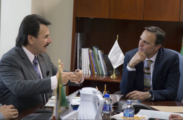 Logra Alcalde de Tijuana importantes acuerdos con funcionarios federales