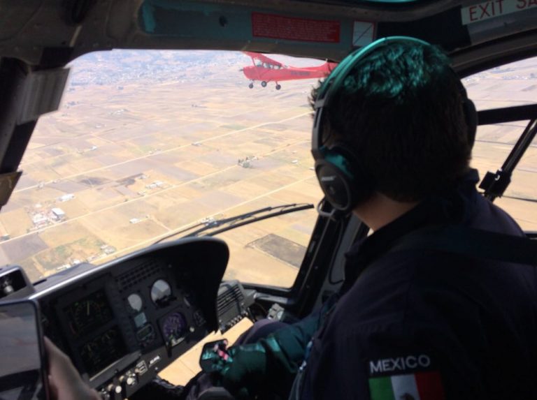 Policía Federal  auxilia a piloto que perdió comunicación con la torre de control del Aeropuerto Internacional de Toluca
