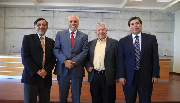 Toma protesta el Dr. Alberto Hernández Hernández como nuevo presidente de El Colef