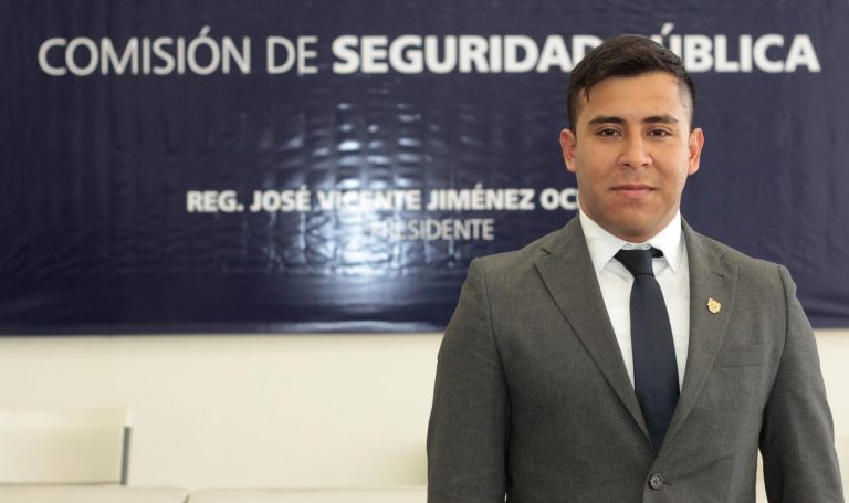 Se fortalece coordinación entre autoridades municipales y Ejercito Mexicano:  Regidor Vicente Jiménez