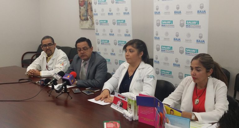 Invitan a las mujeres a llevar un embarazo saludable