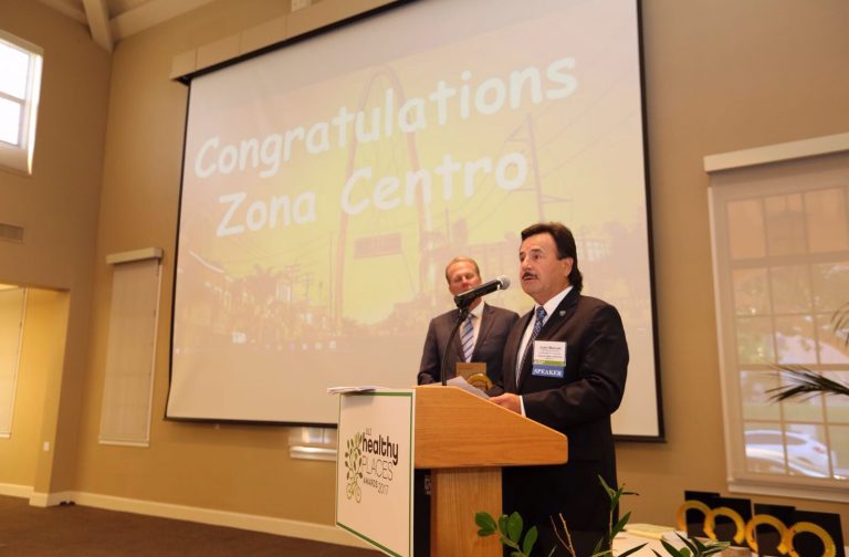 Alcalde de Tijuana recibe premio por la Urban Land Institute