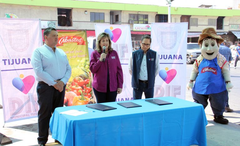 Formaliza DIF Tijuana vinculo con Central de Abastos  y amplia difusión de campaña preventiva