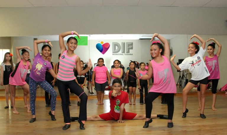Niñas y niños inscritos en Centro DIF ganan primer lugar en Concurso Nacional de Baile