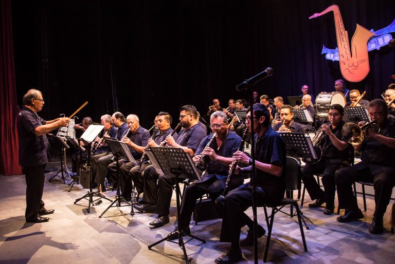 Ofrece concierto banda de música del ayuntamiento por aniversario de Tijuana