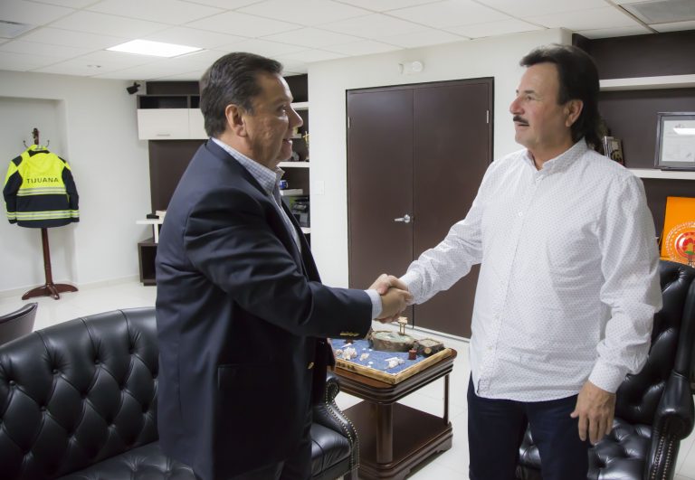 Se reúne alcalde con el nuevo administrador de la Aduana en Tijuana