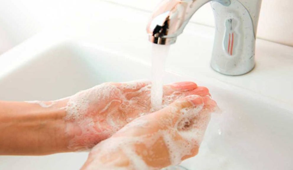 Recomiendan adoptar el hábito del lavado de manos