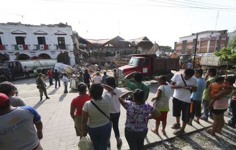 Al menos 30 muertos y 200 heridos deja sismo de 8.2 grados