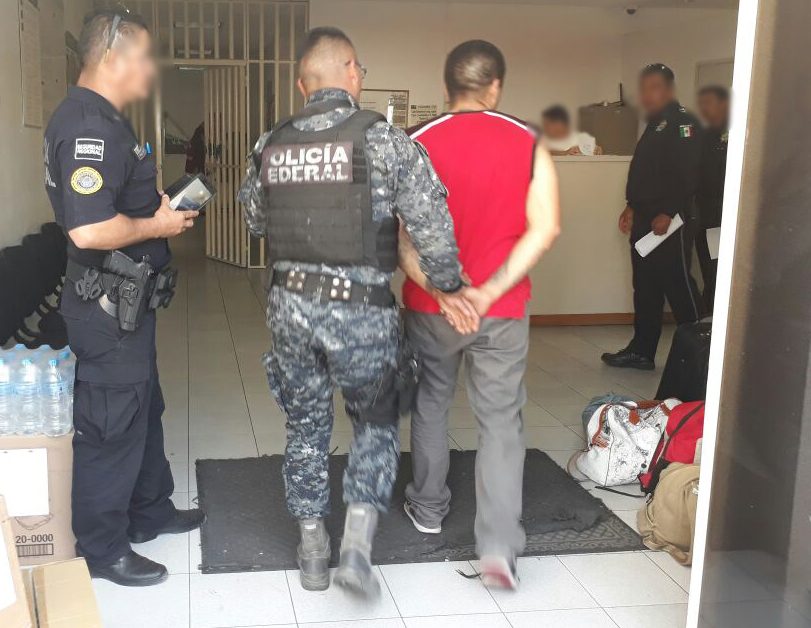 Gendarmería detiene a ciudadano estadounidense que cuenta con orden de arresto en su país