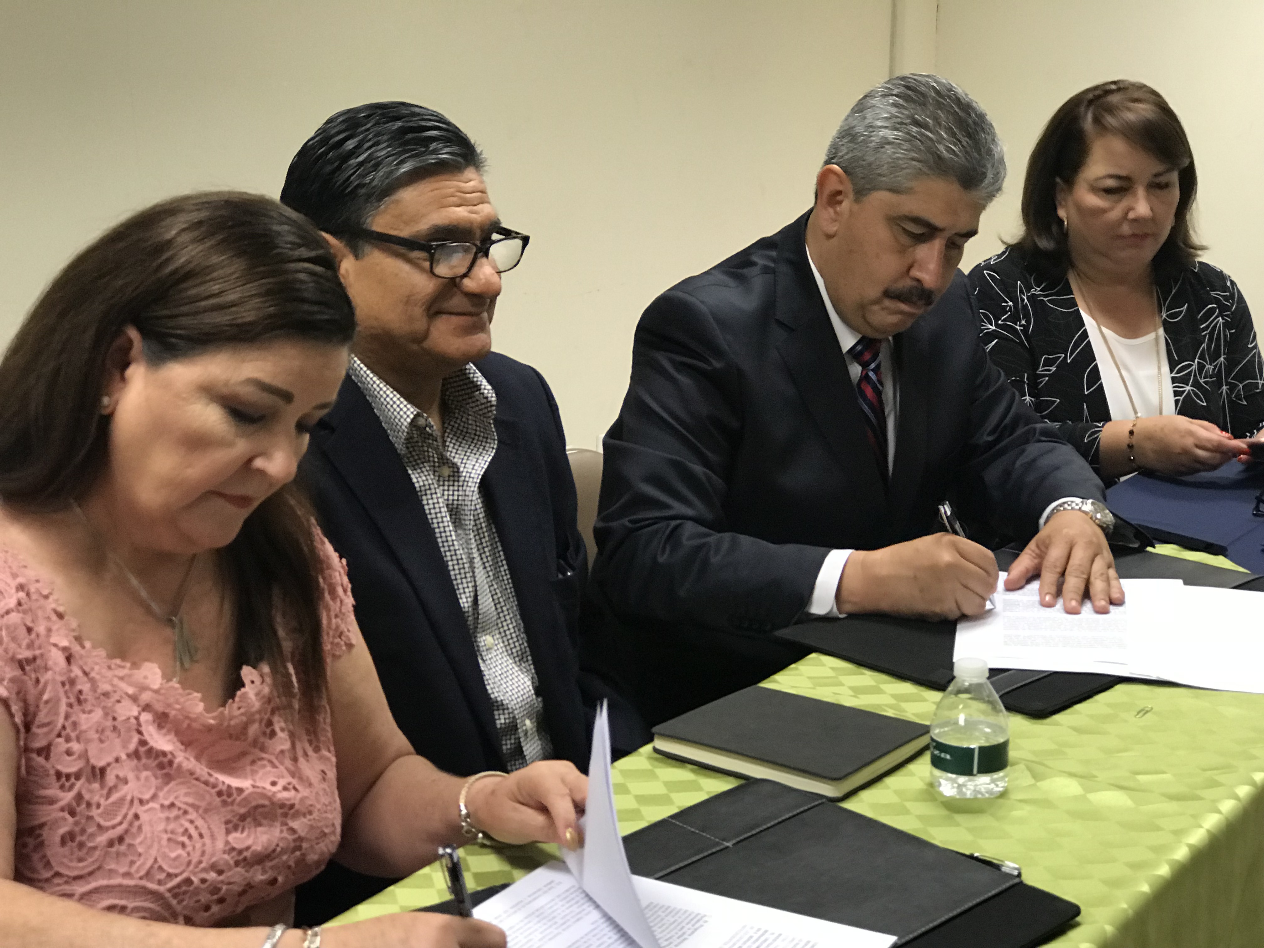 Se realiza firma de convenio institucional de intercambio académico entre ISEP y Credomex